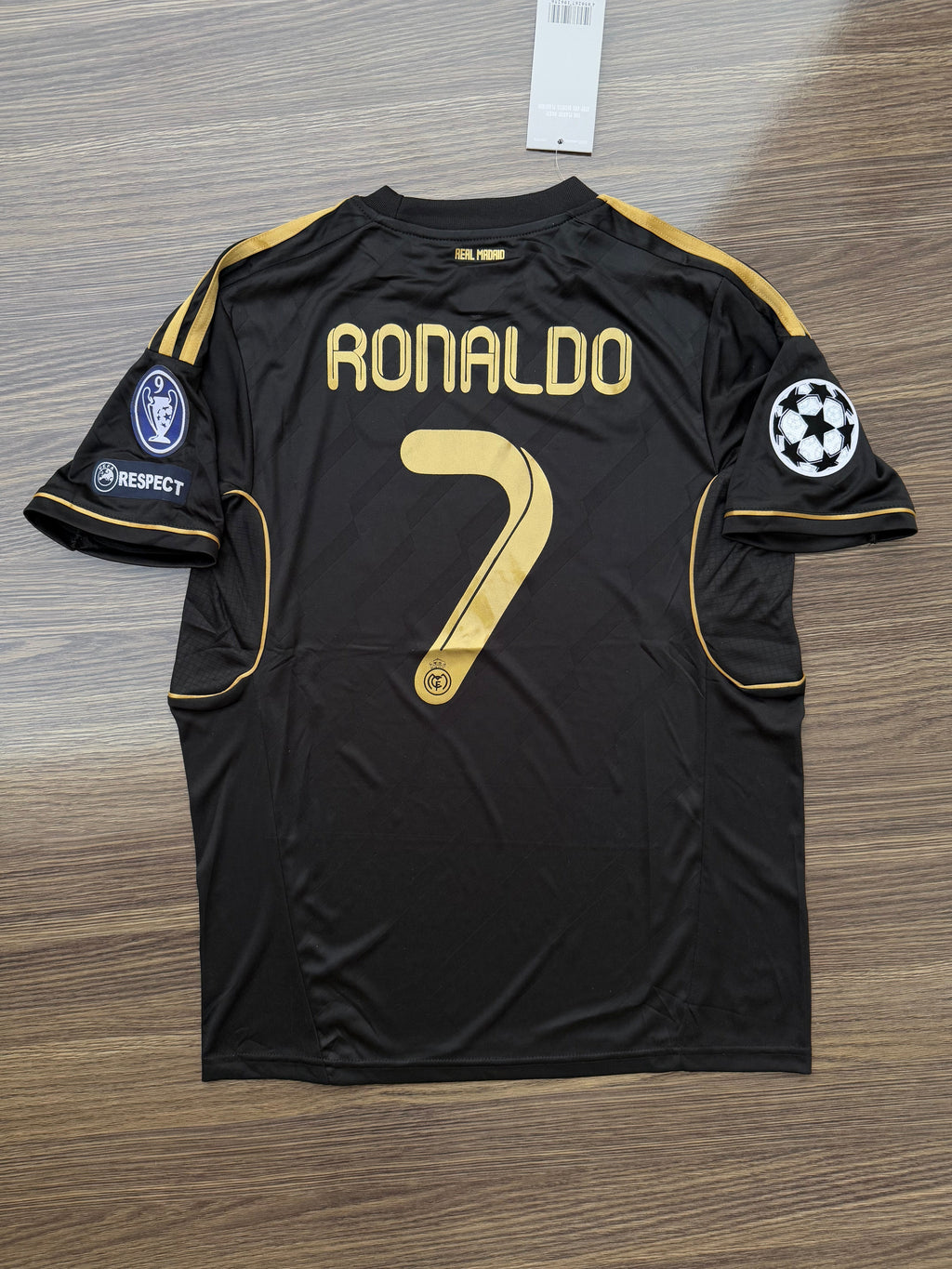 Real Madrid 11/12 Away Jersey Half sleeves — view 2