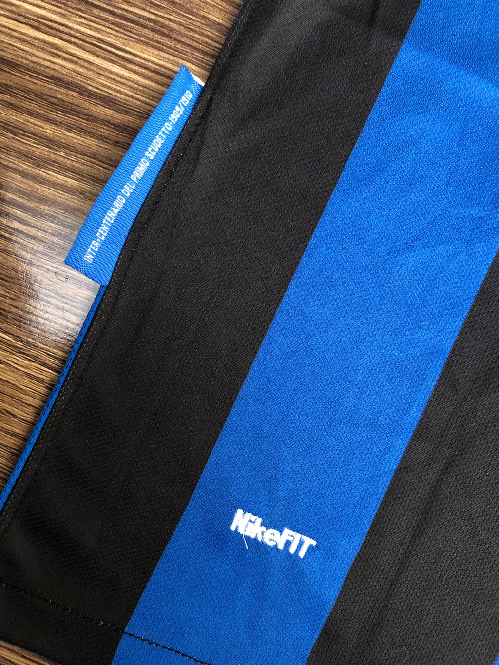 Inter Milan 09/10 Home Jersey — view 4