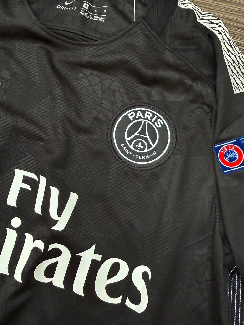 PSG 17/18 Third Jersey — view 3