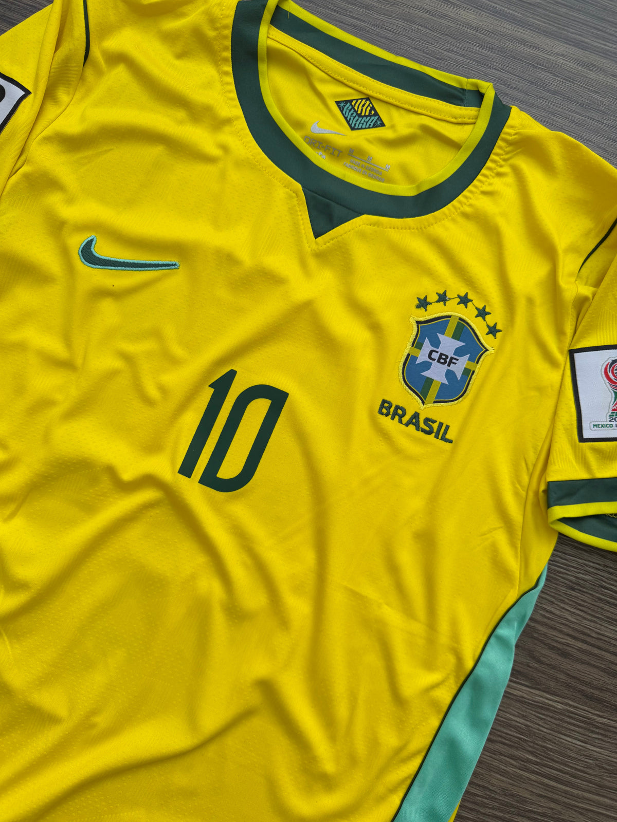 Brazil 26 WC Home Kit Half Sleeve — view 2