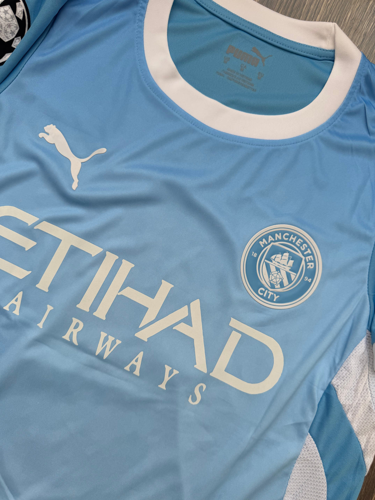 City 26/27 Home Kit ( TPU ) — view 3