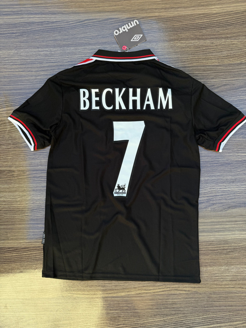 United 98/99 Away Jersey — view 2