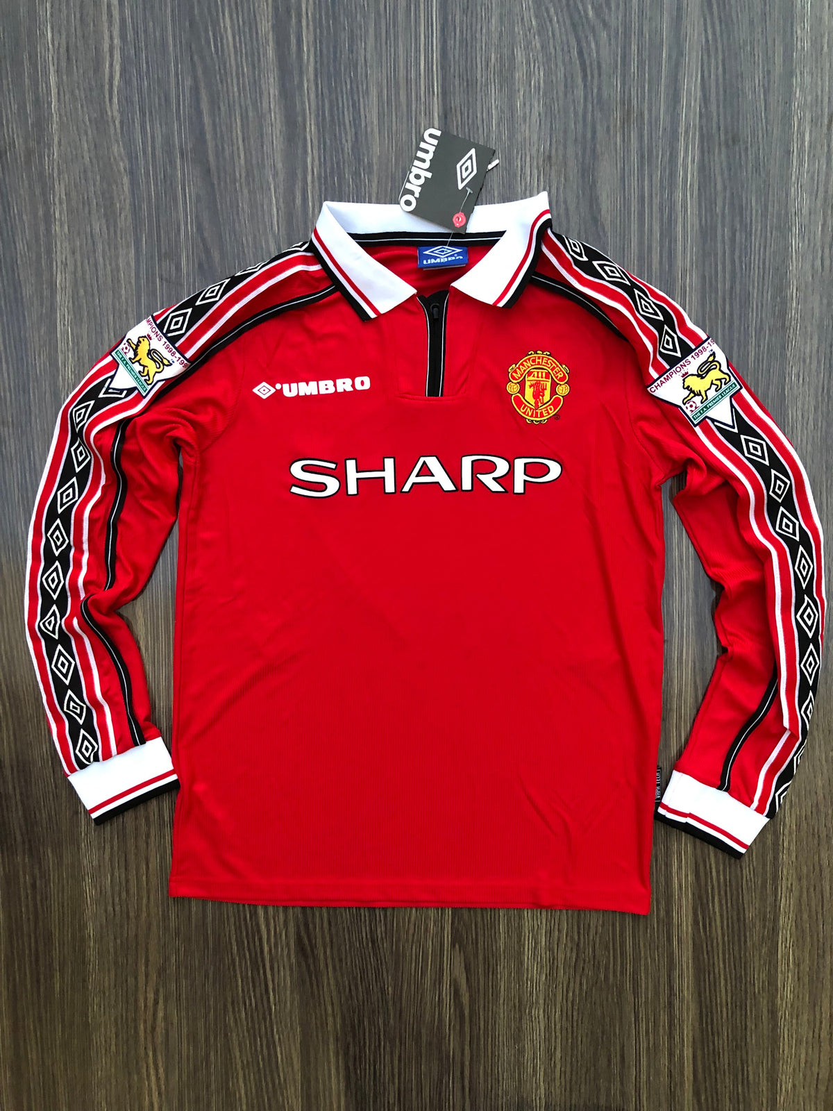 United 98/99 Home Jersey — view 2