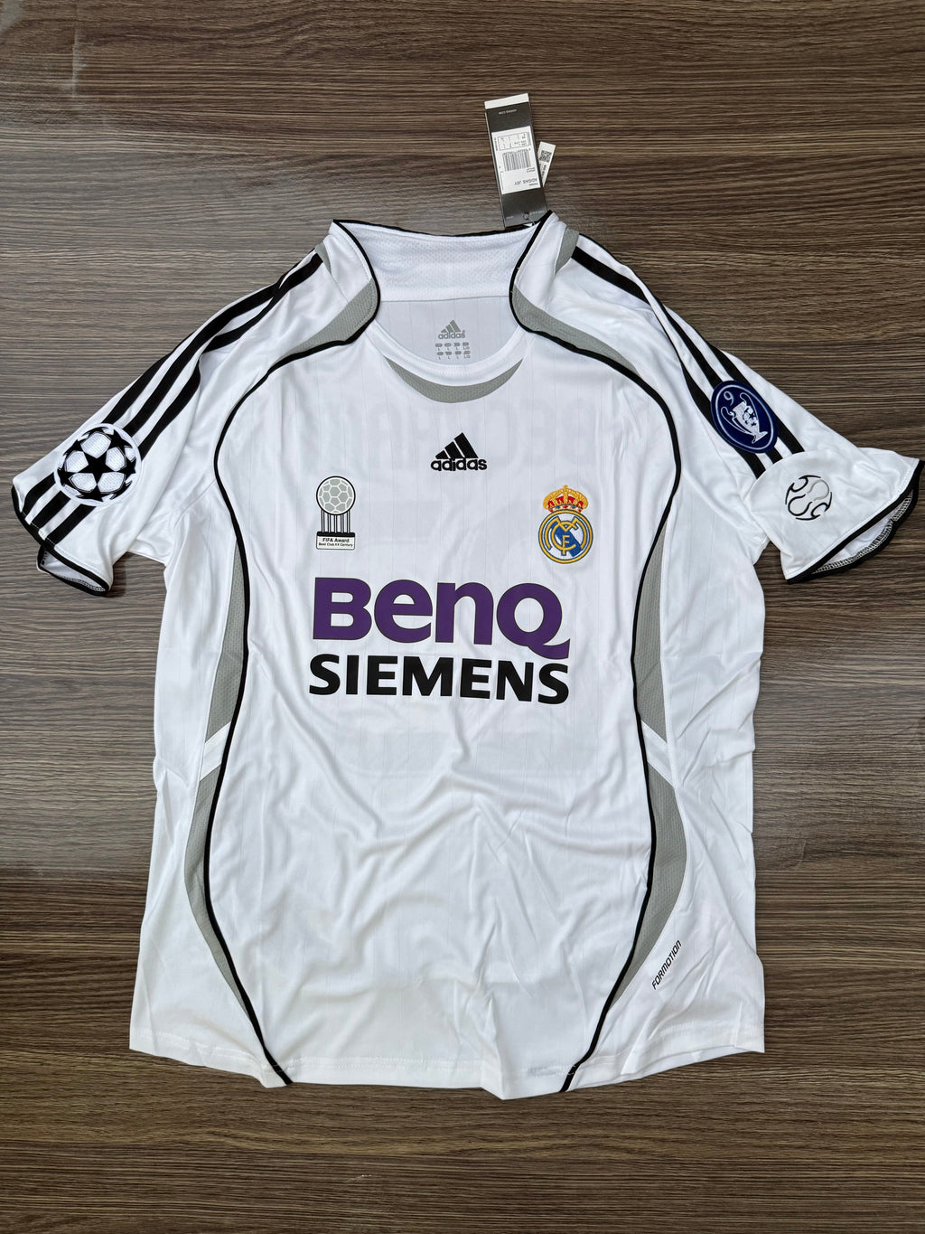 Real 06/07 Home Jersey — view 1