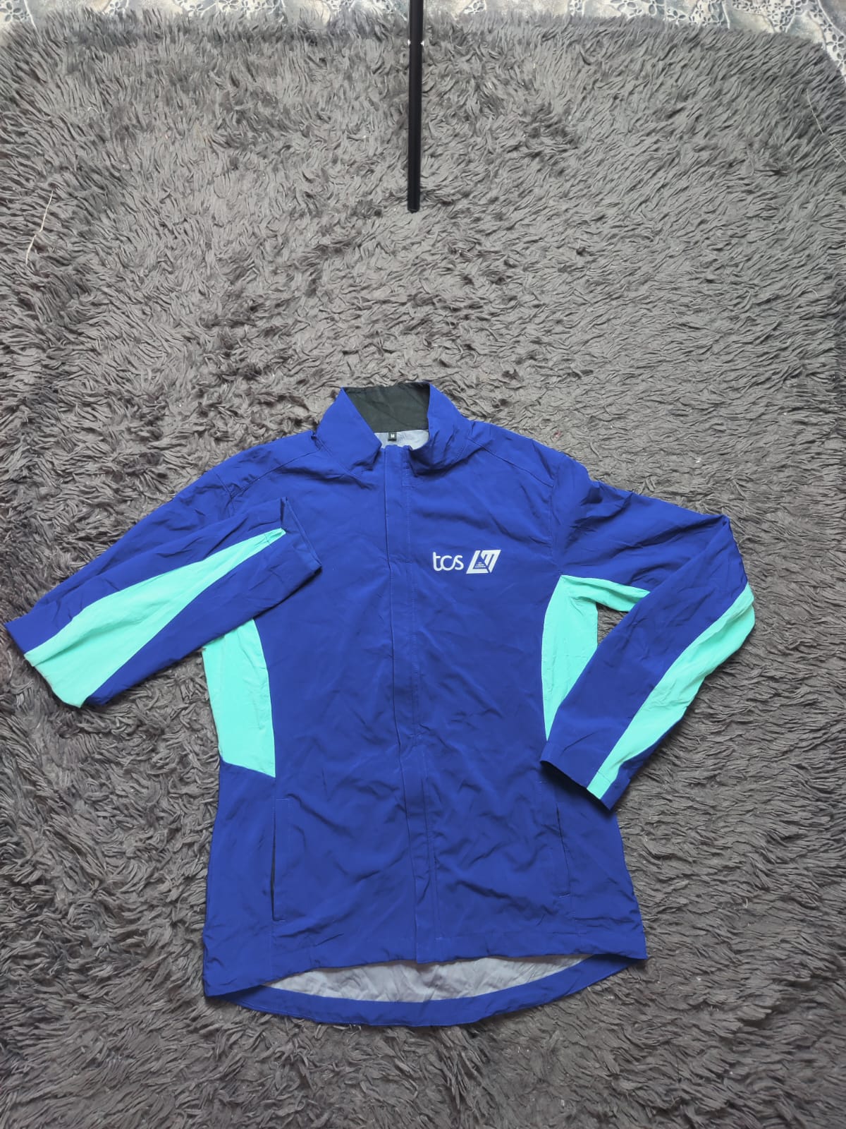 Unbranded Royal Blue and Mint Full Zip Sports Jacket – Size M