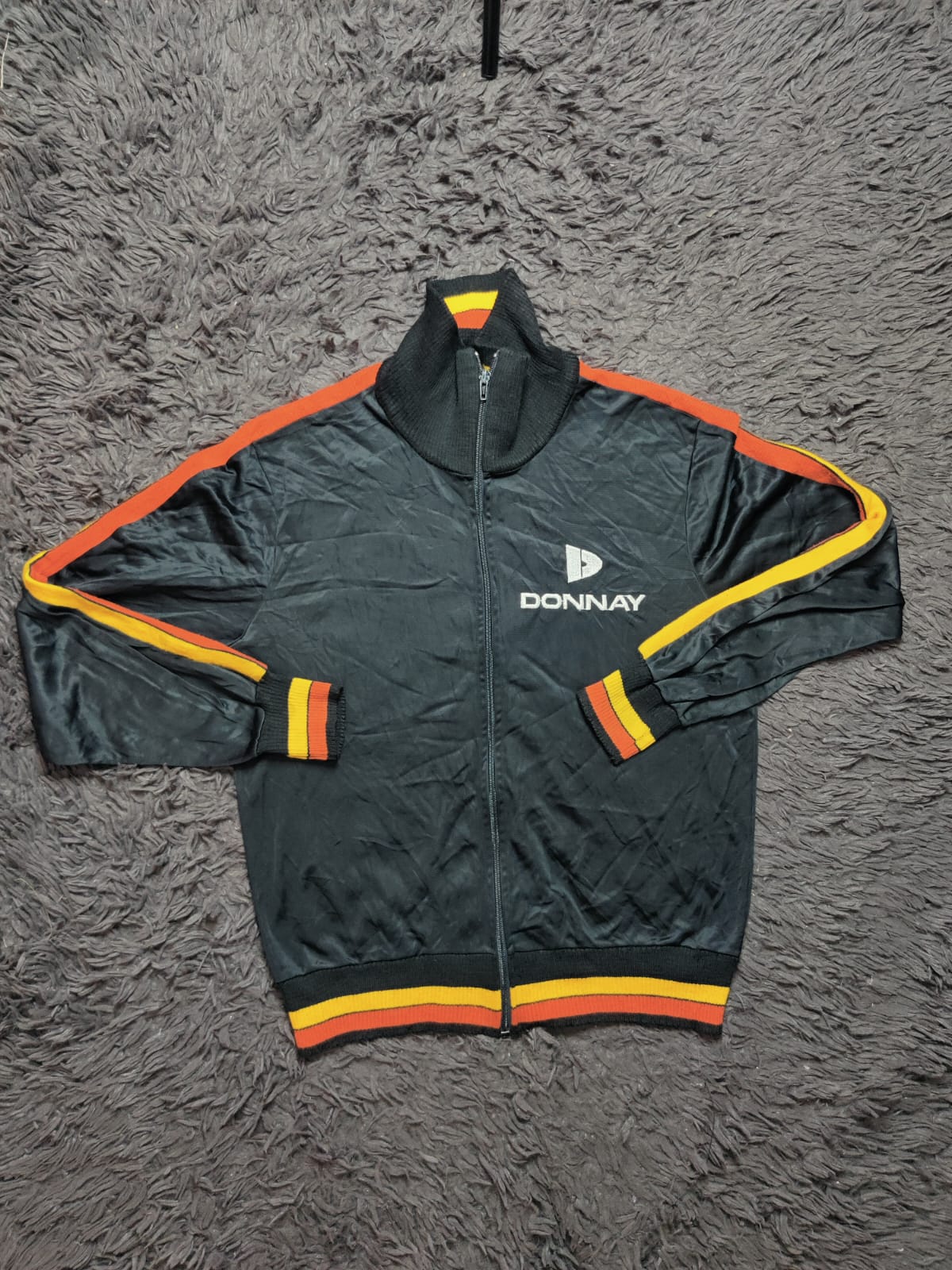 Donnay Black Full Zip Track Jacket – Size L