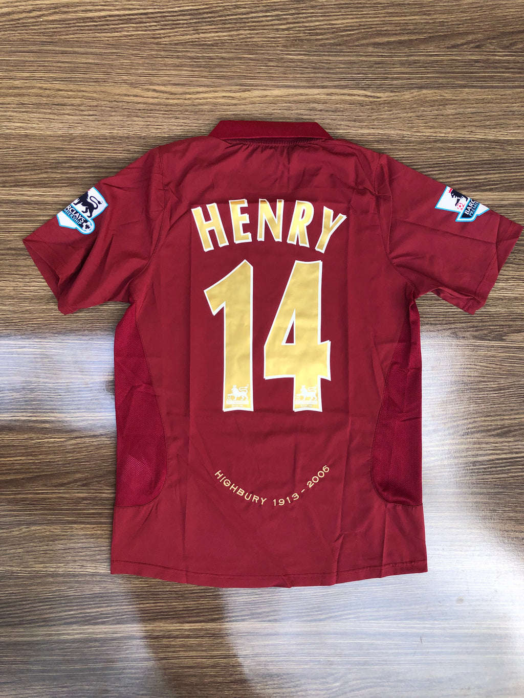 Arsenal O2 Jersey Henry — view 2