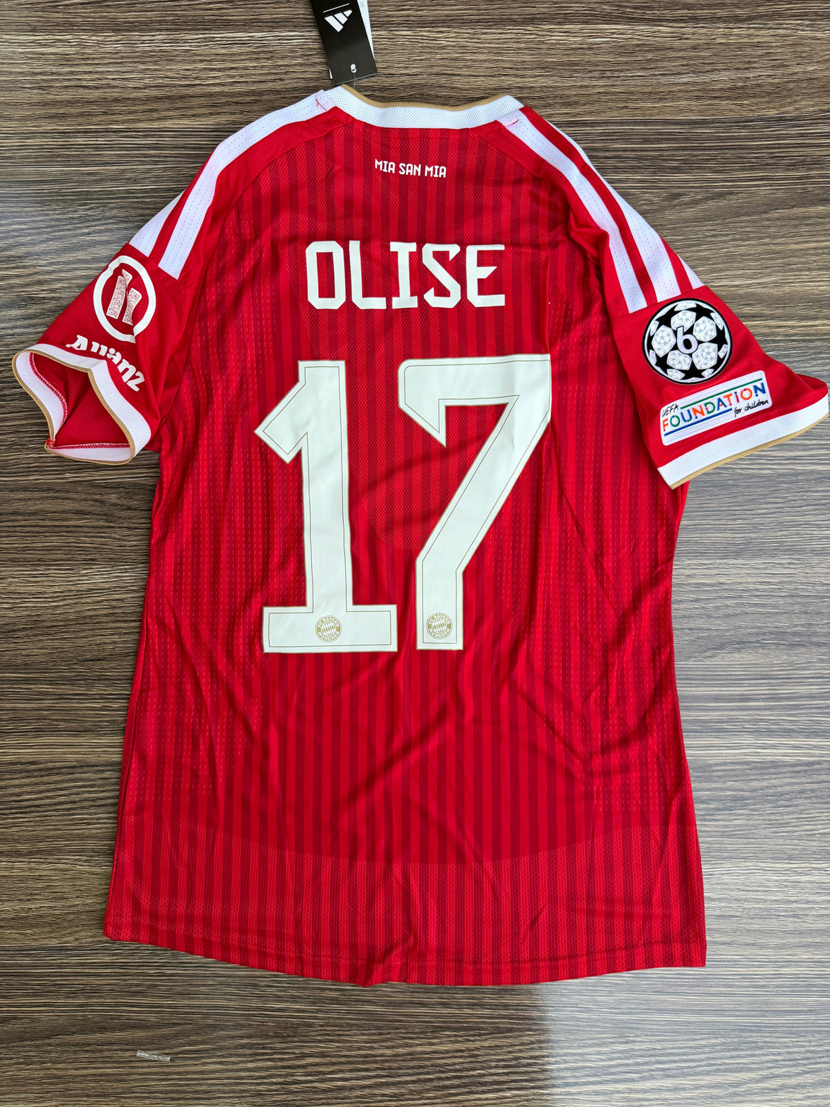Bayern 26/27 Home Jersey ( Player Version ) — view 3