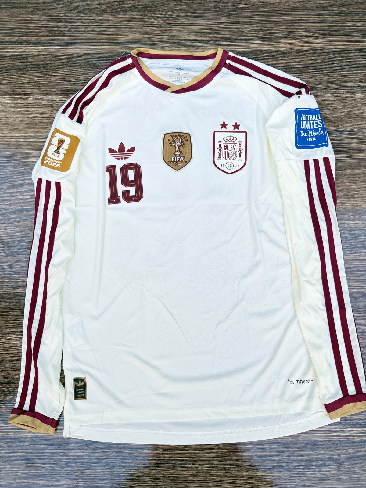 Spain 26 WC Away Kit Full Sleeves Champions Edition ( TPU ) — view 1