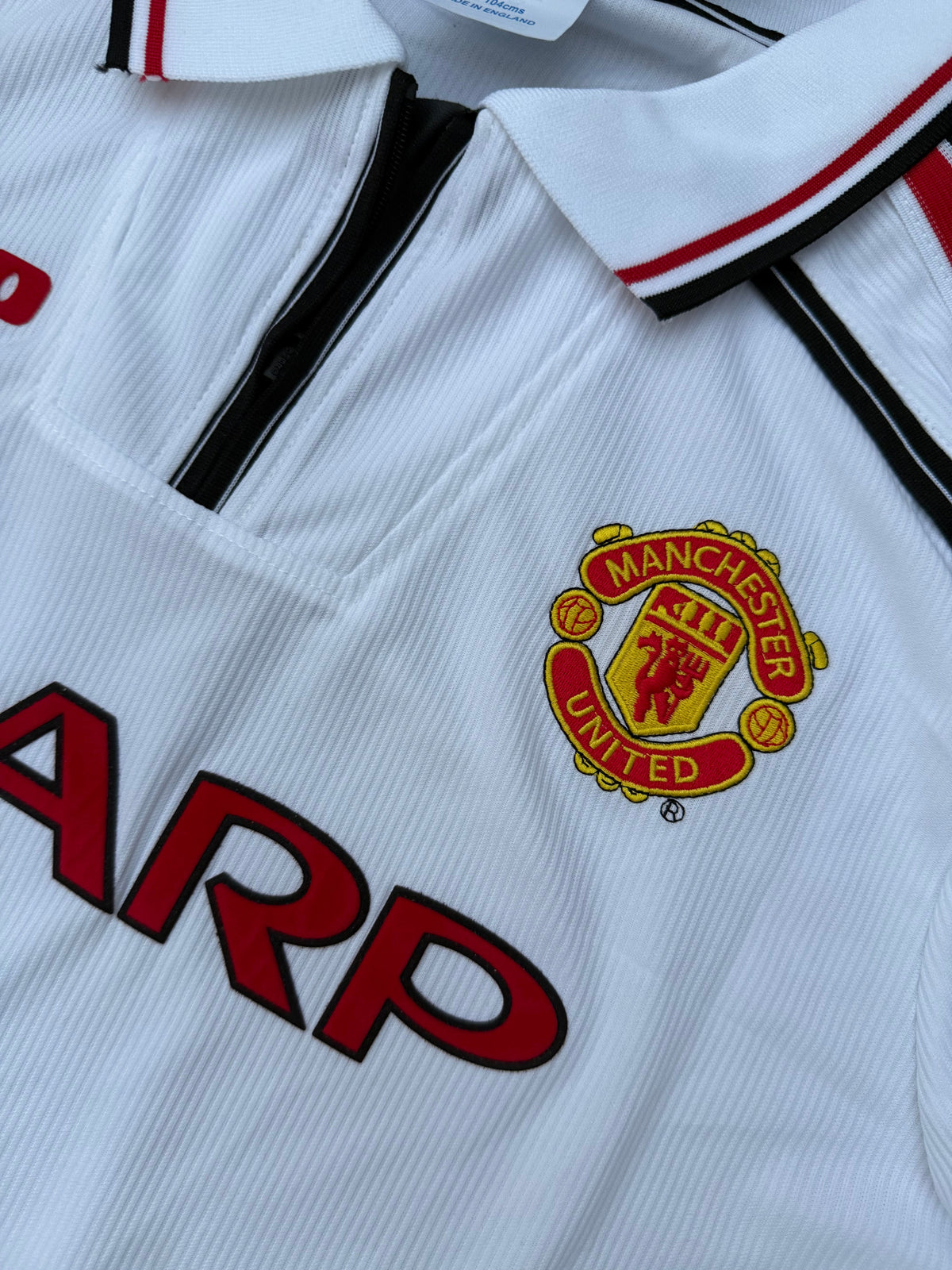United 98/99 Third Jersey — view 4