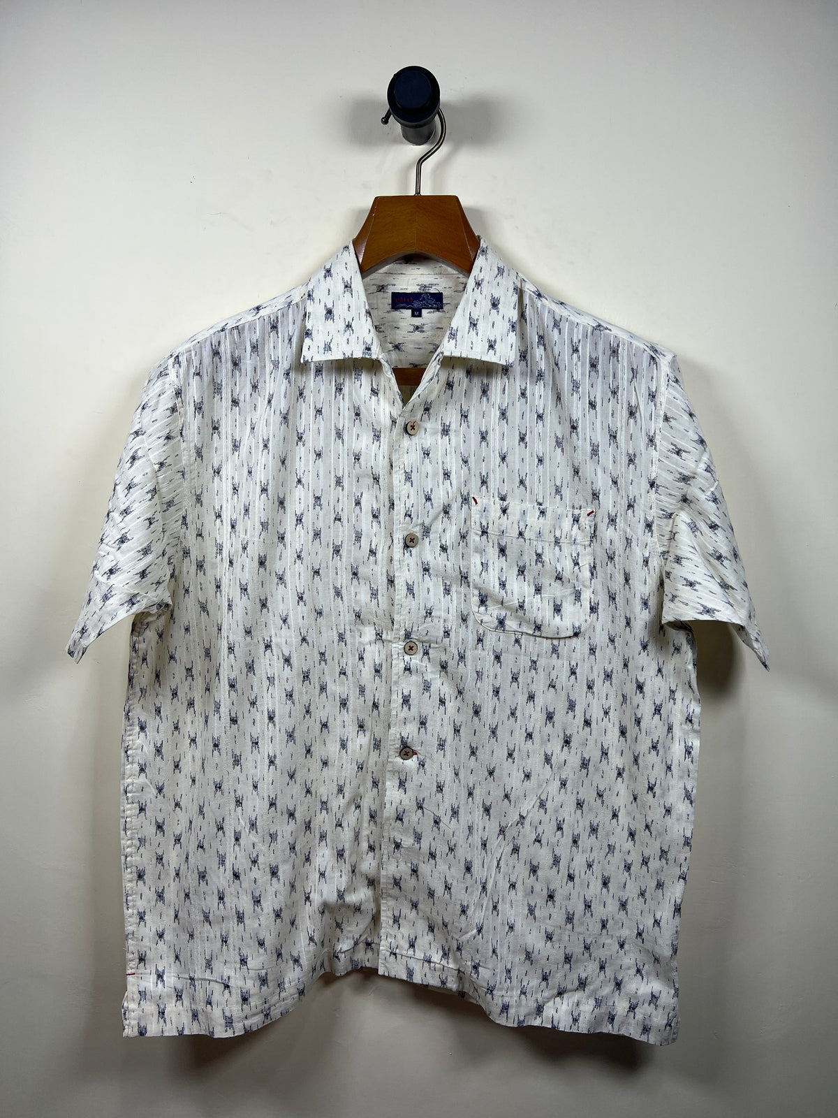 Baffu Linen Shirt (Large)