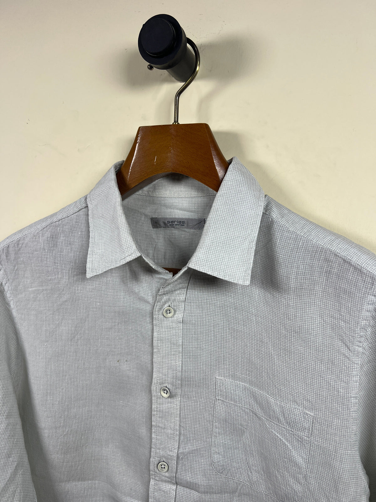 Series Linen Shirt (Medium)