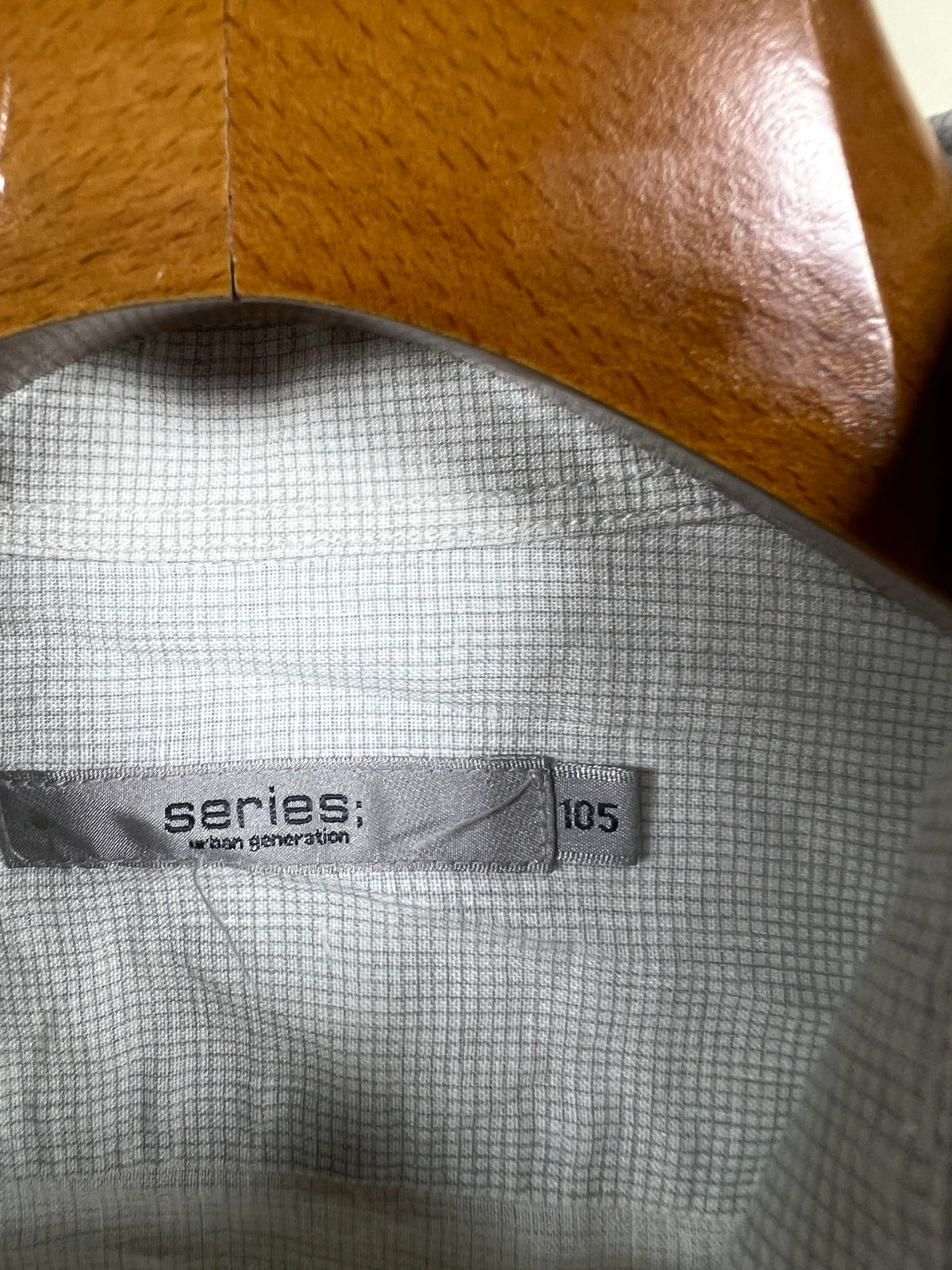 Series Linen Shirt (Medium)