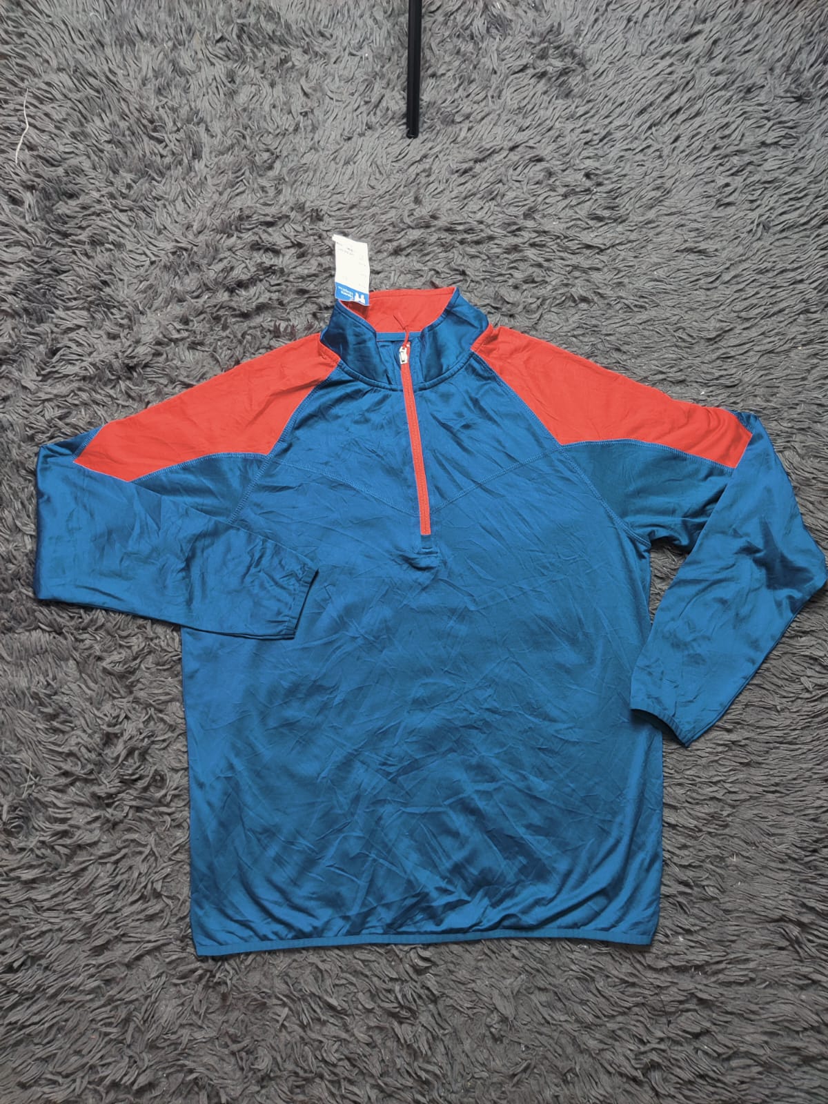 Unbranded Blue and Red Quarter Zip Sports Pullover – Size L