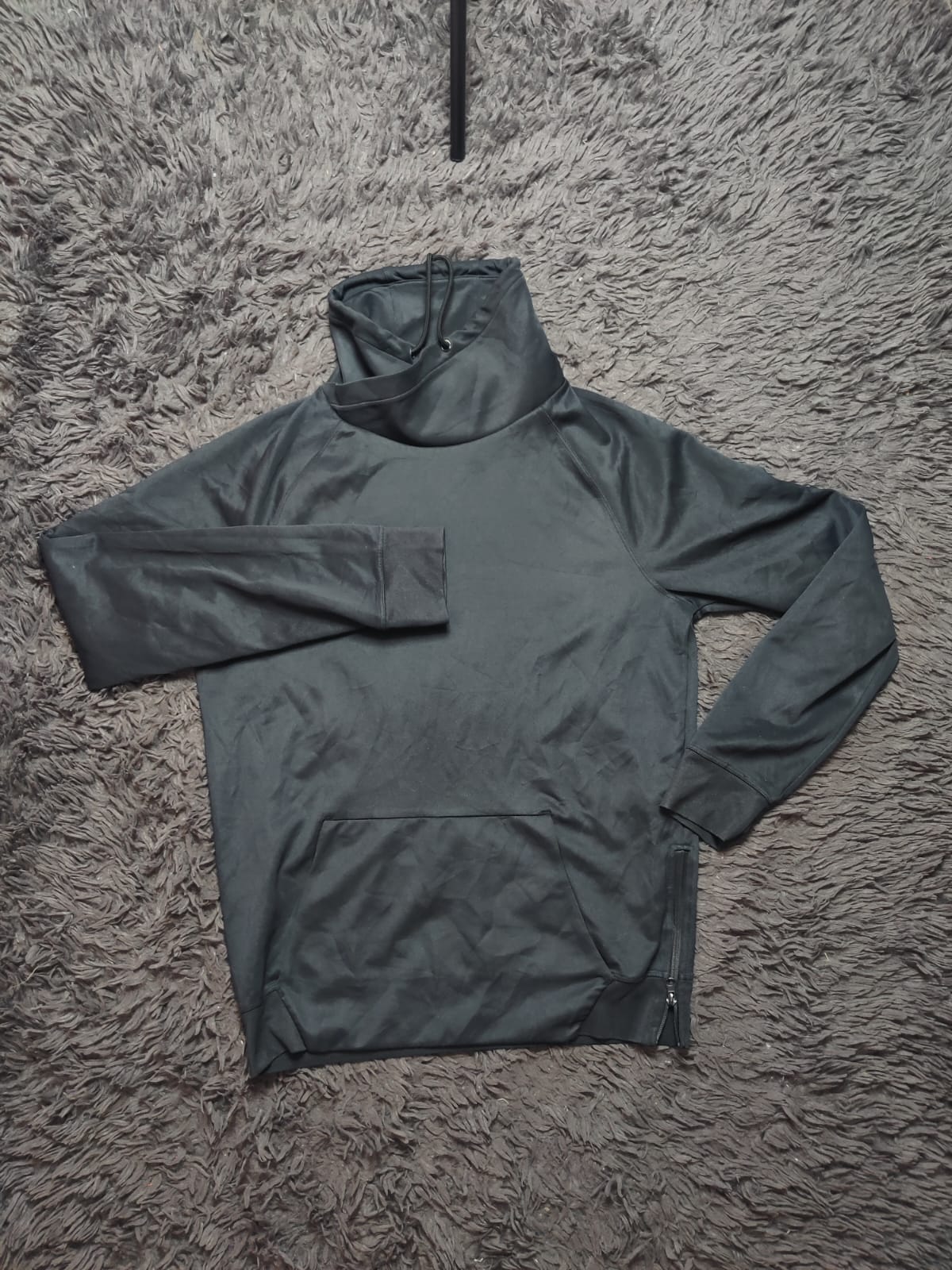Unbranded Black Cowl Neck Sports Hoodie – Size M